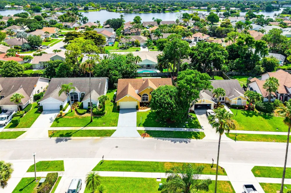 13053 Meadowbreeze Drive Wellington, FL 33414