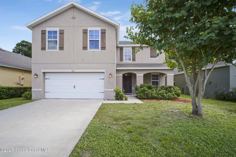 2635 Falcon Lane