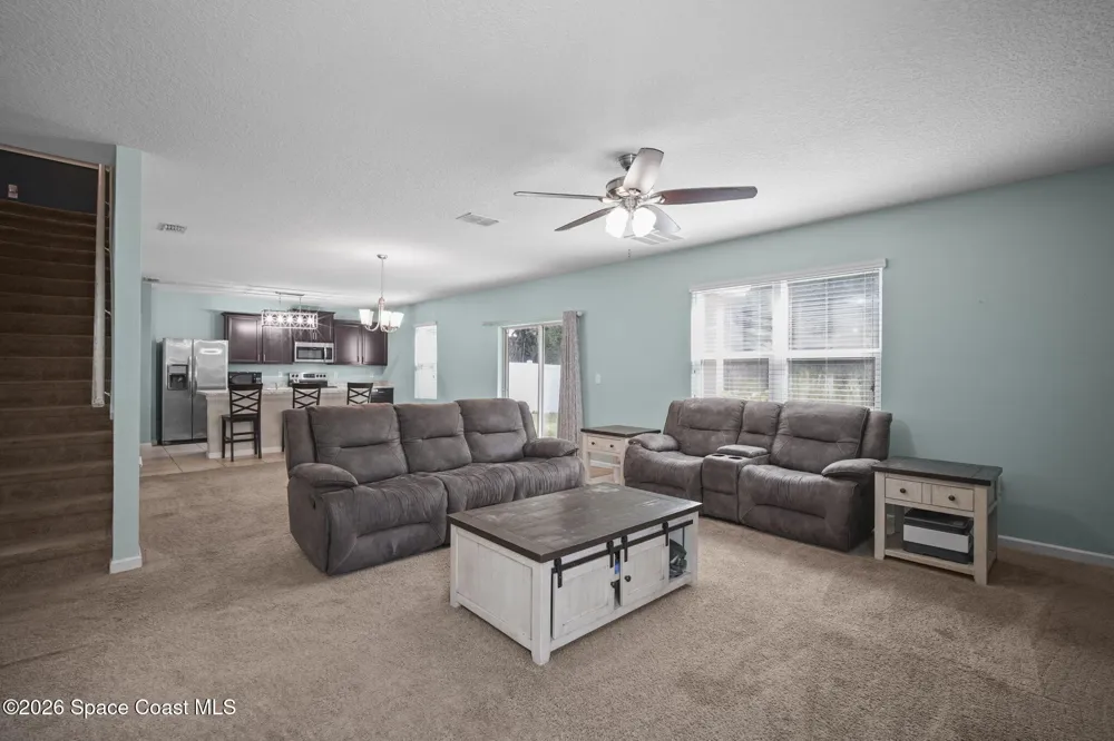 2635 Falcon Lane Mims, FL 32754