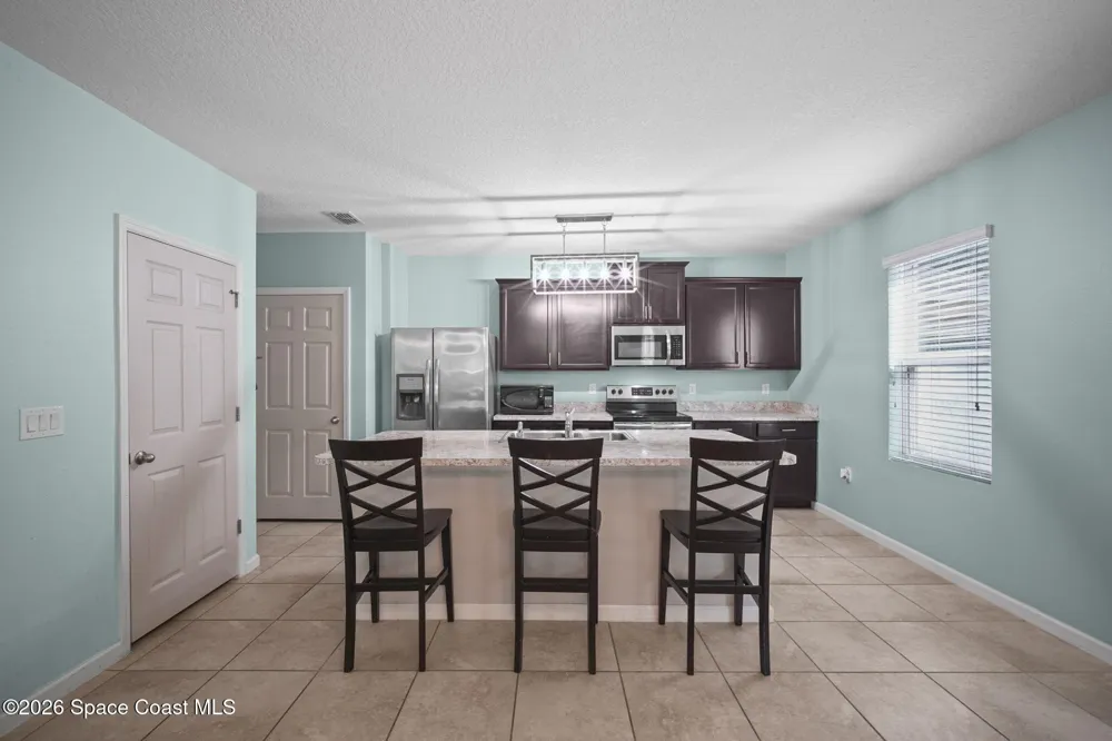 2635 Falcon Lane Mims, FL 32754