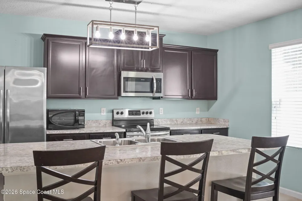 2635 Falcon Lane Mims, FL 32754