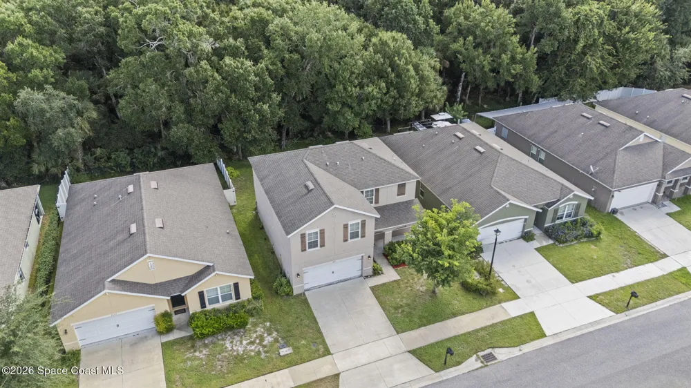 2635 Falcon Lane Mims, FL 32754
