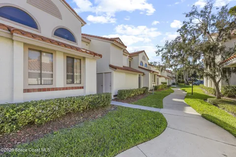 1141 Country Club Drive #1012