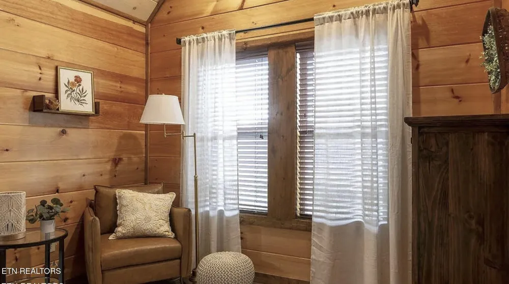 855 Osprey Way Pigeon Forge, TN 37863