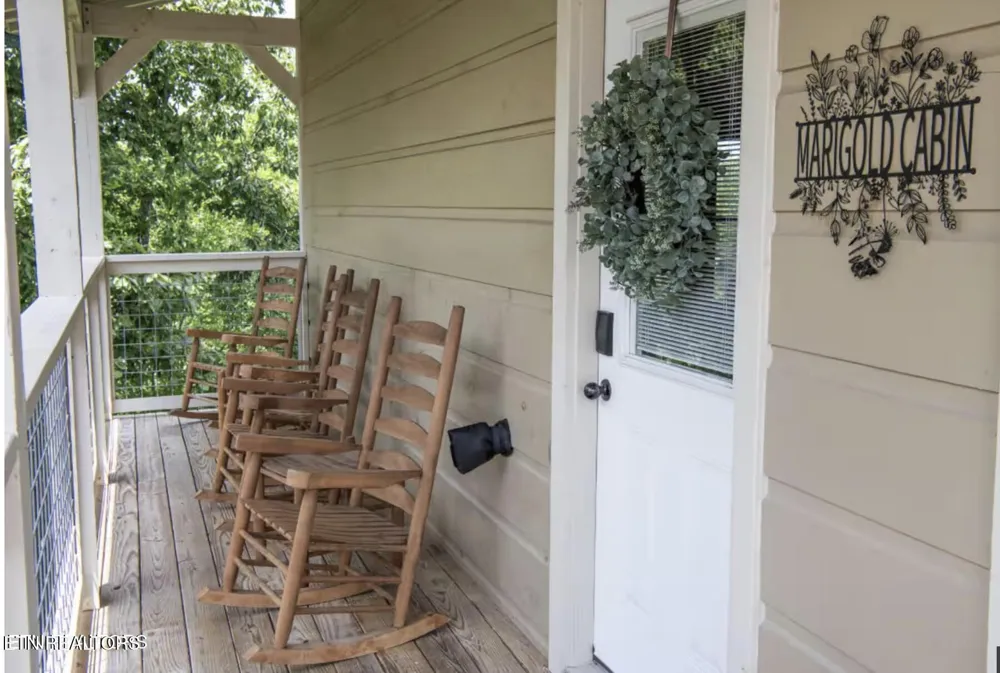 855 Osprey Way Pigeon Forge, TN 37863