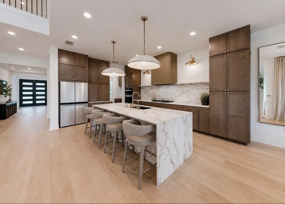 6117 GOLDEN BEACH DRIVE Apollo Beach, FL 33572