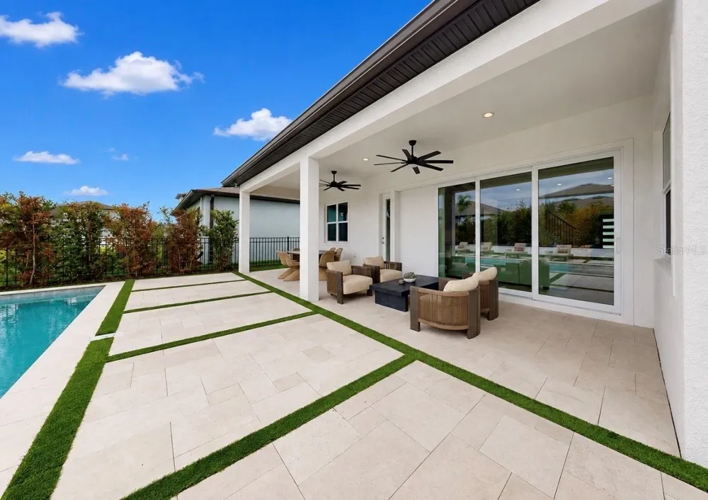 6117 GOLDEN BEACH DRIVE Apollo Beach, FL 33572