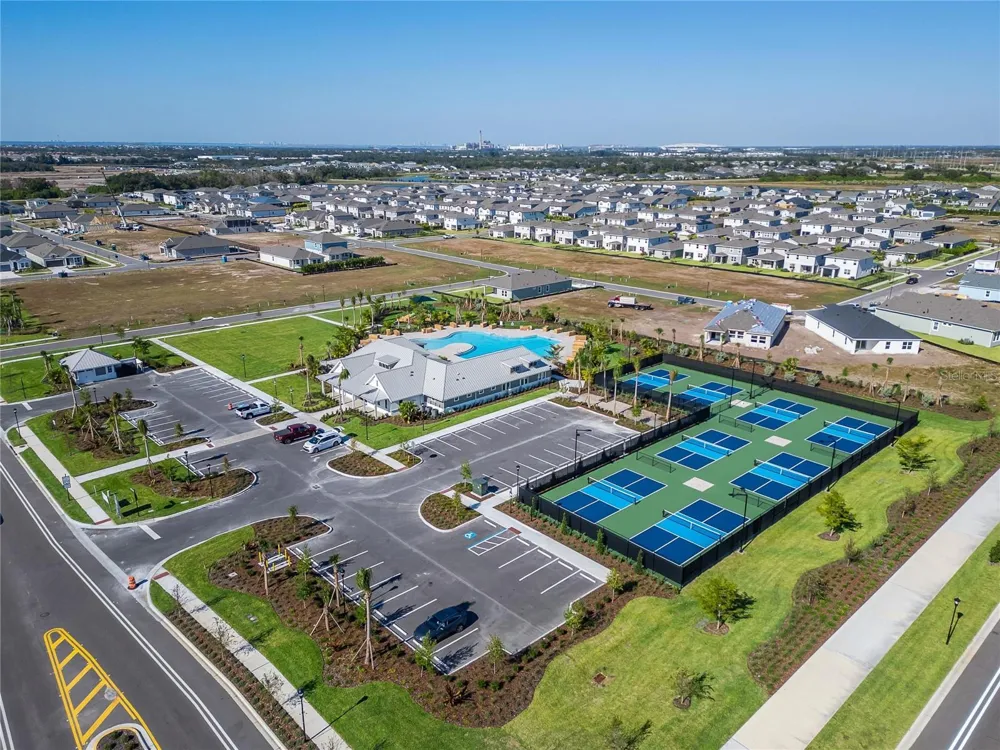 6117 GOLDEN BEACH DRIVE Apollo Beach, FL 33572