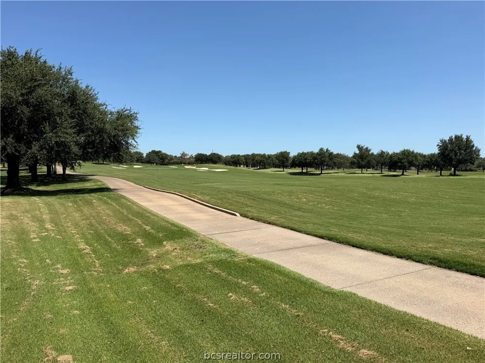 4721 Concordia Drive Bryan, TX 77802