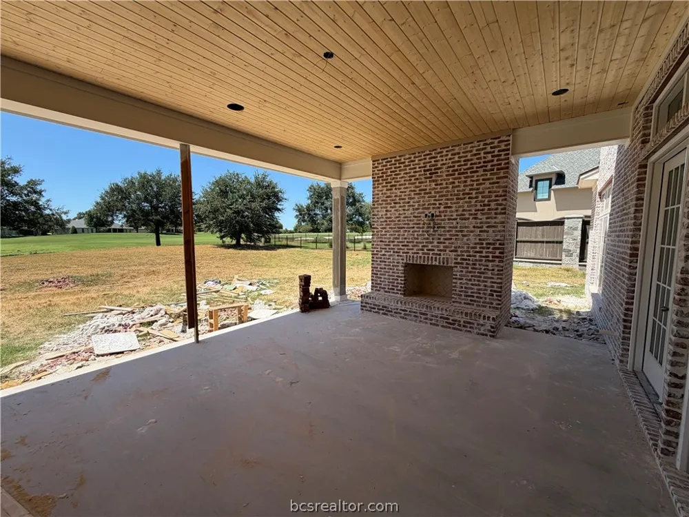 5101 Miramont Circle Bryan, TX 77802