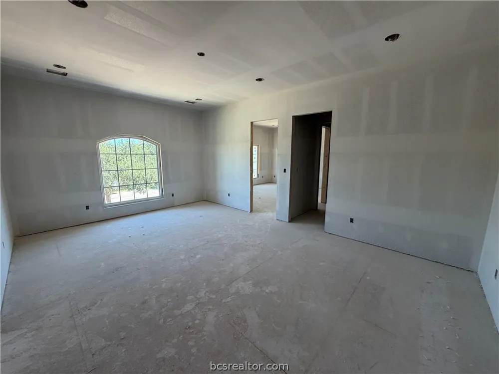 5101 Miramont Circle Bryan, TX 77802