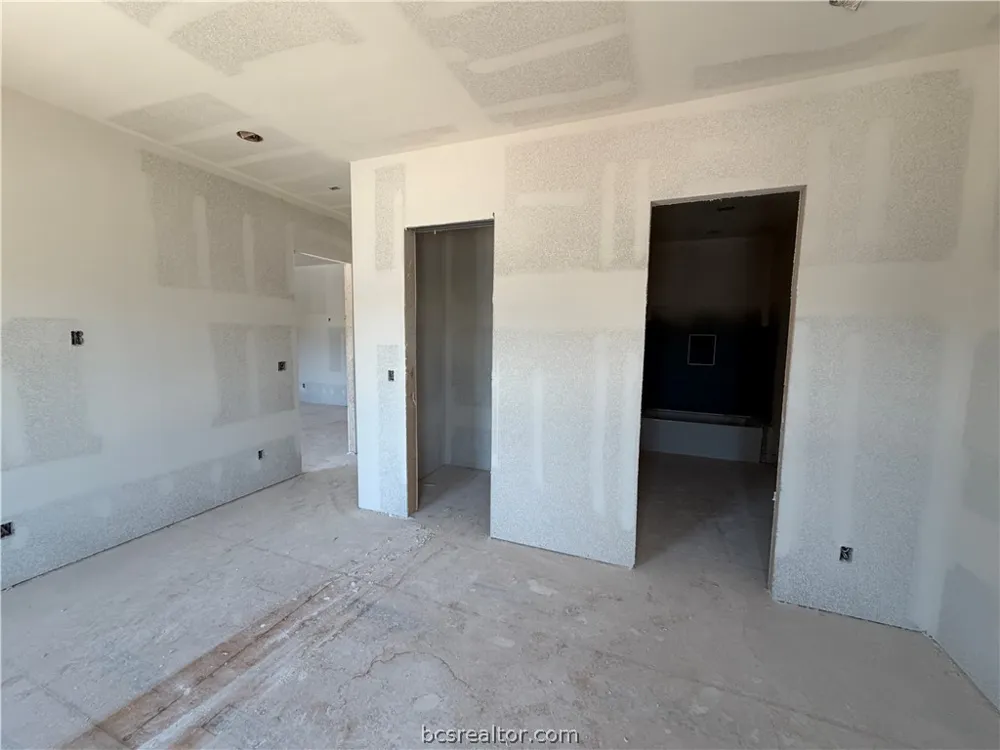 5101 Miramont Circle Bryan, TX 77802