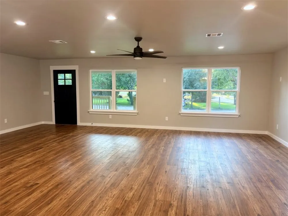 2003 Terral Ct Cameron, TX 76520