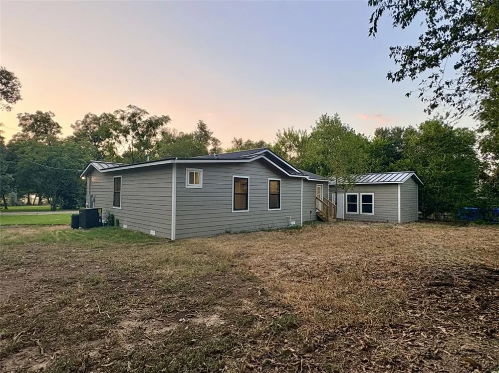 2003 Terral Ct Cameron, TX 76520