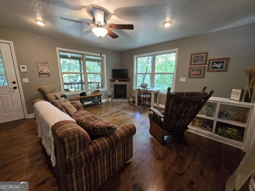 234 Eastview LN Clayton, GA 30525