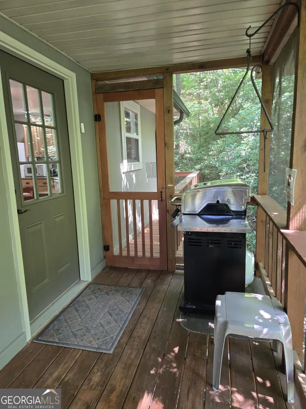 234 Eastview LN Clayton, GA 30525