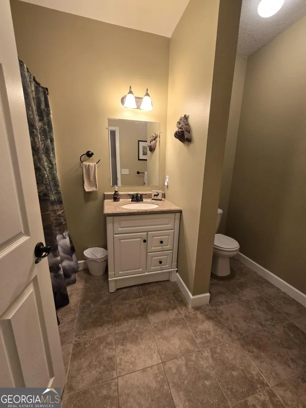 234 Eastview LN Clayton, GA 30525