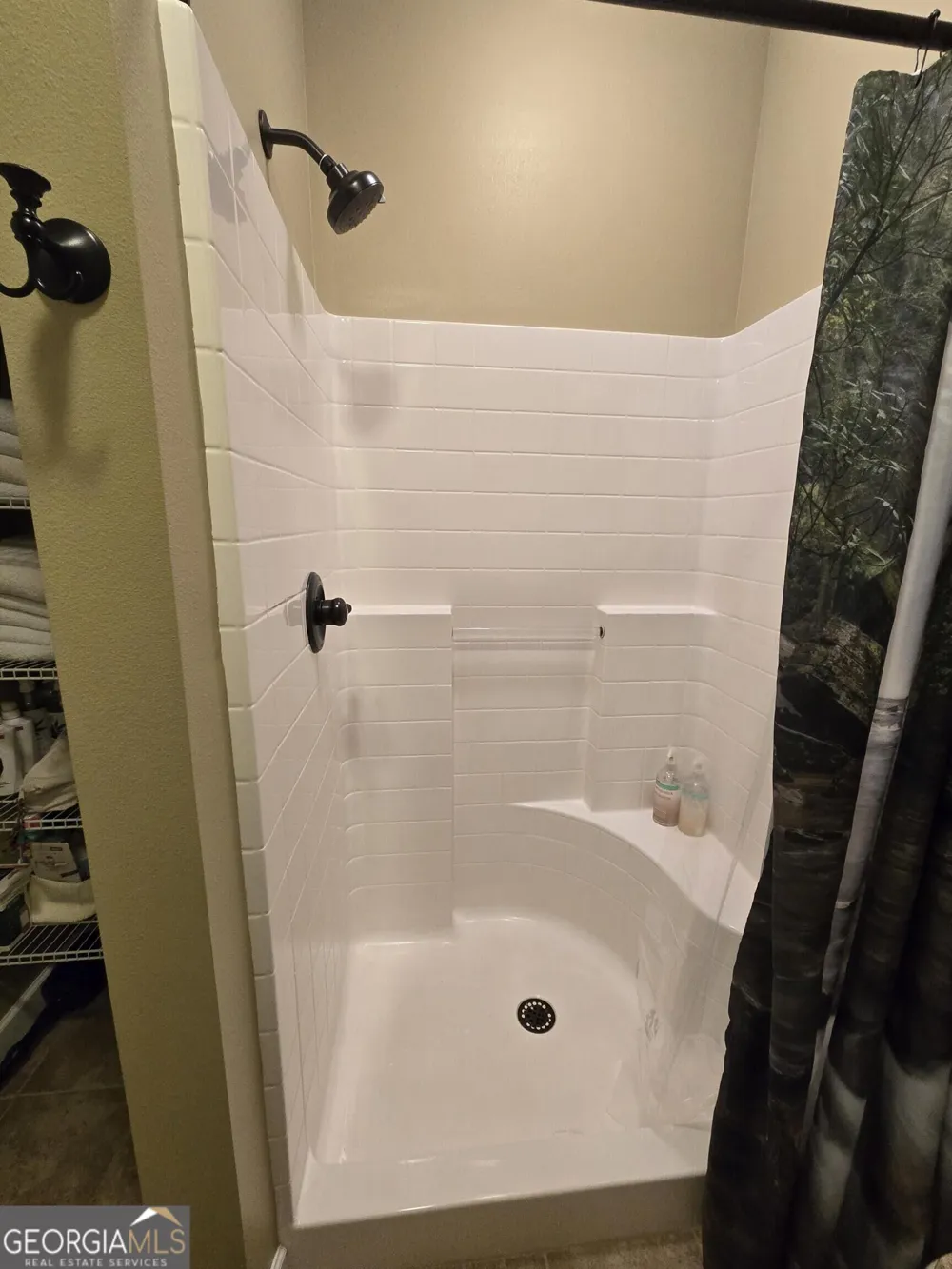 234 Eastview LN Clayton, GA 30525