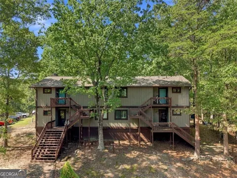 2604 Fairway Oaks