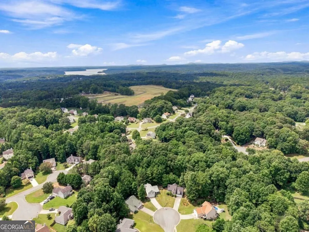 216 Mystic HOLW Canton, GA 30114