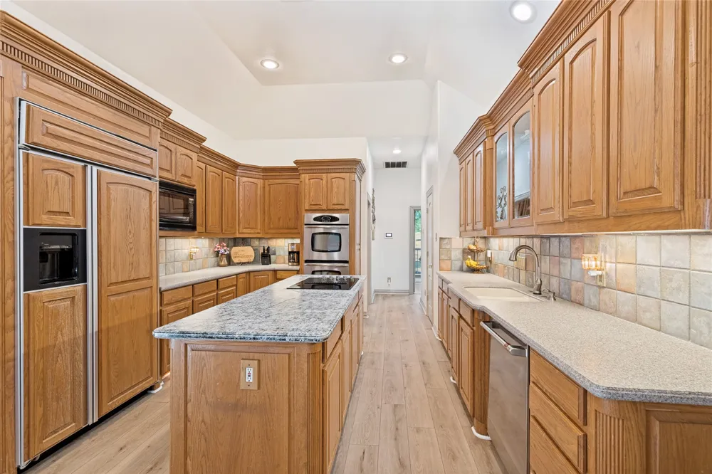 4291 Indian Paint Trail Aubrey, TX 76227