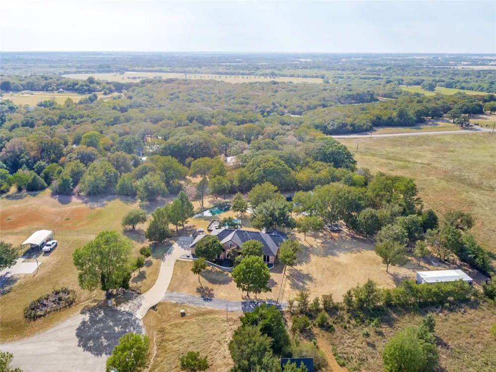 4291 Indian Paint Trail Aubrey, TX 76227