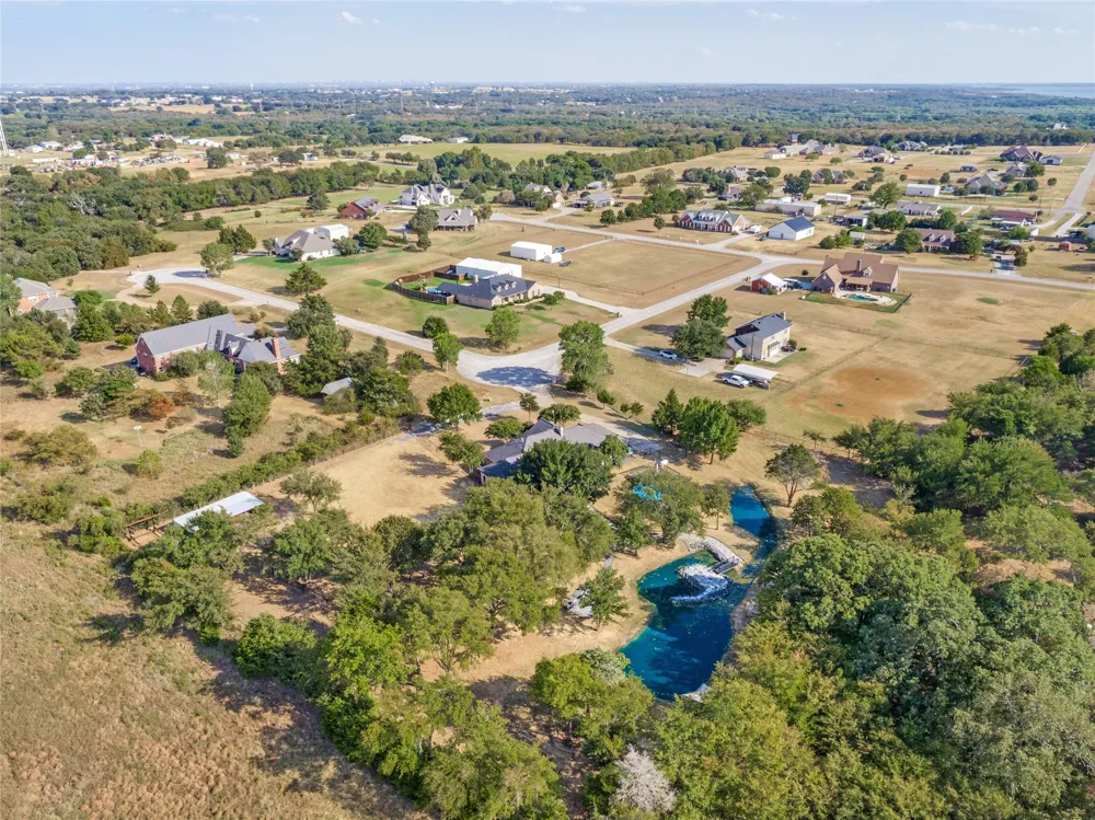 4291 Indian Paint Trail Aubrey, TX 76227