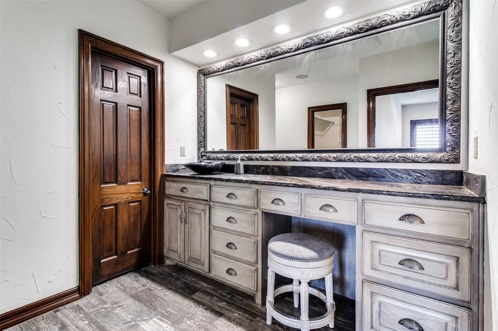 105 Sammi's Way Whitesboro, TX 76273