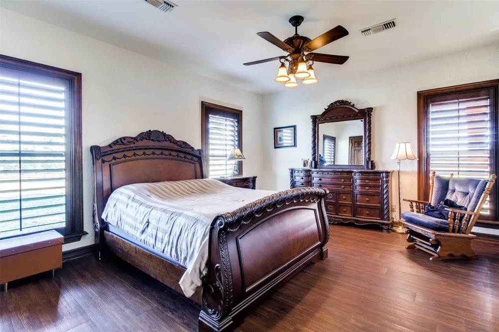 105 Sammi's Way Whitesboro, TX 76273