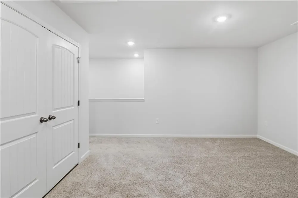 56 Berryville Drive Dawsonville, GA 30534