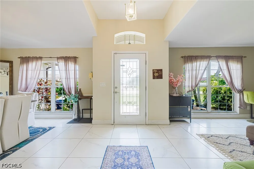 SE 18th Avenue Cape Coral, FL 33990
