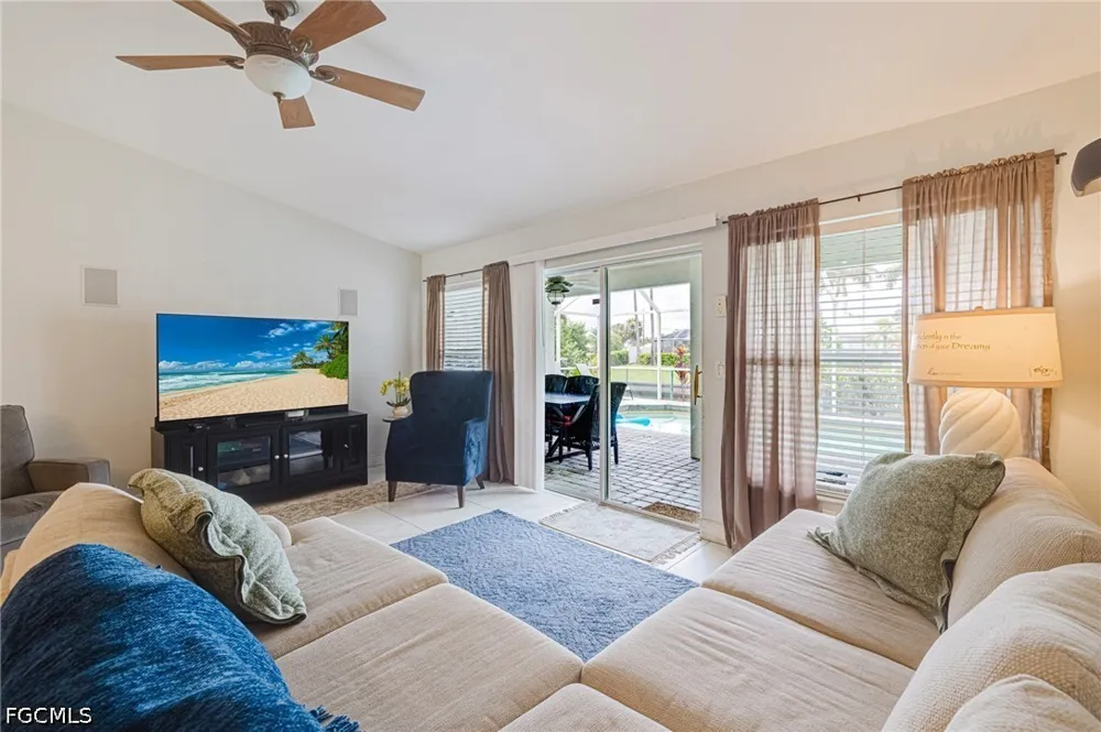 SE 18th Avenue Cape Coral, FL 33990