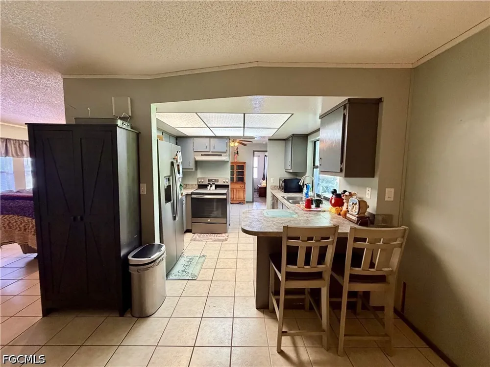 SE 19th Street Cape Coral, FL 33990