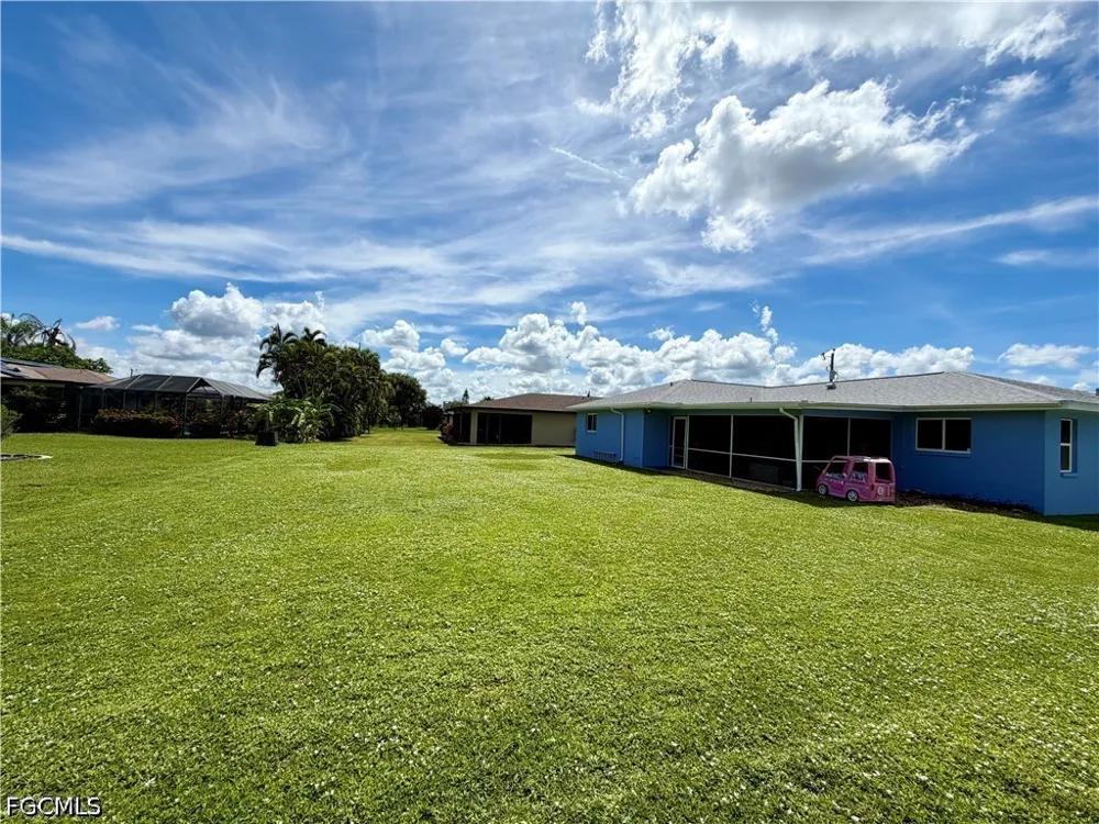 SE 19th Street Cape Coral, FL 33990