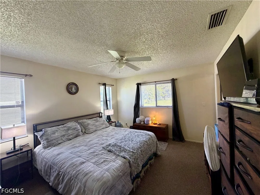 SE 19th Street Cape Coral, FL 33990