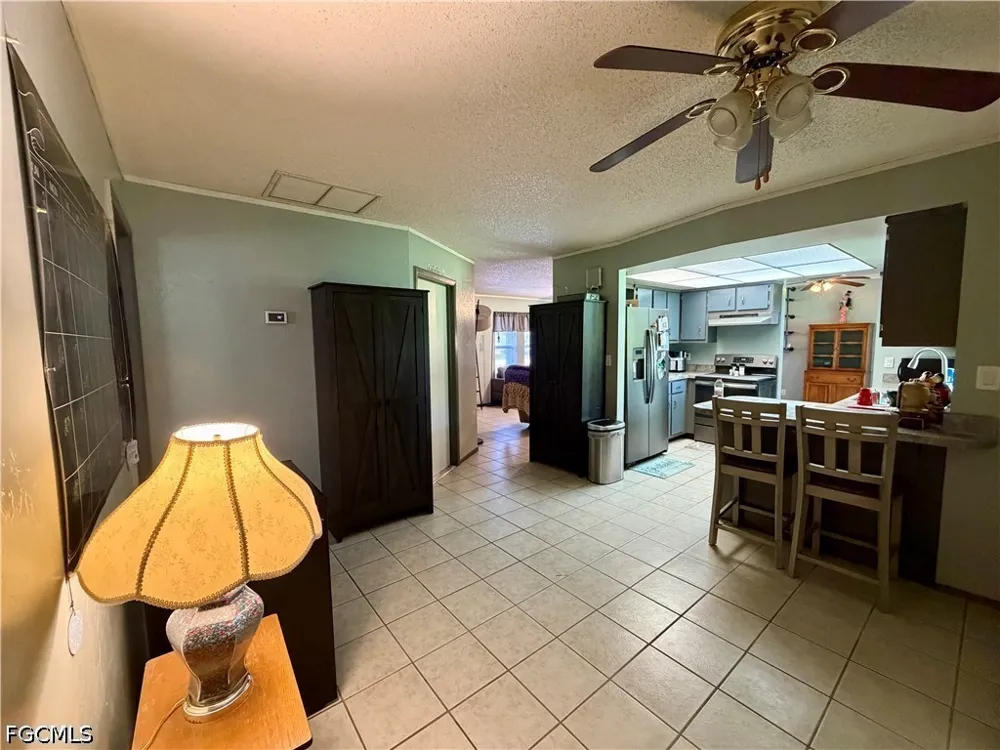 SE 19th Street Cape Coral, FL 33990