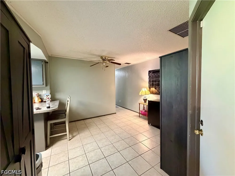 SE 19th Street Cape Coral, FL 33990