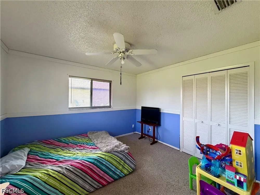 SE 19th Street Cape Coral, FL 33990