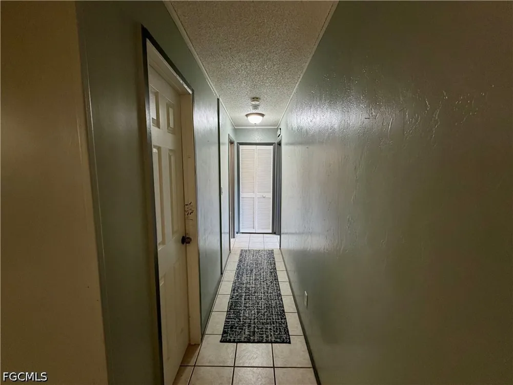 SE 19th Street Cape Coral, FL 33990