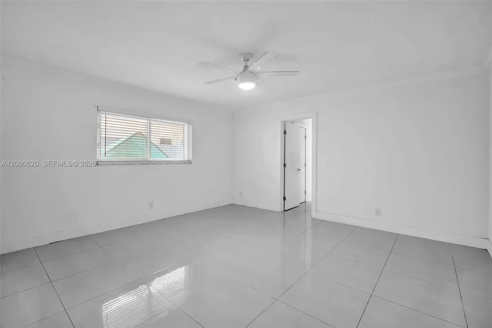 1436 NW 8th St Dania Beach, FL 33004