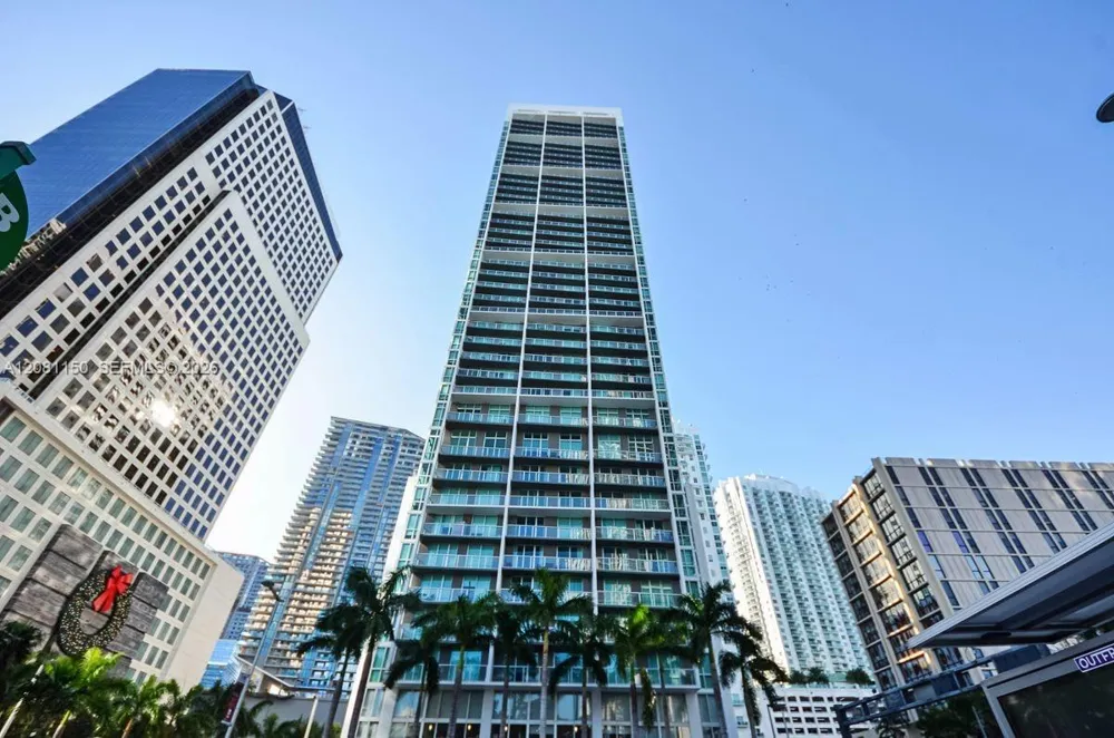 500 Brickell Ave #3000 Miami, FL 33131