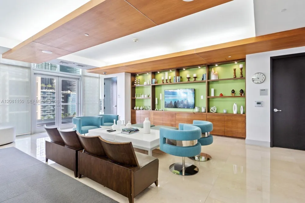 500 Brickell Ave #3000 Miami, FL 33131
