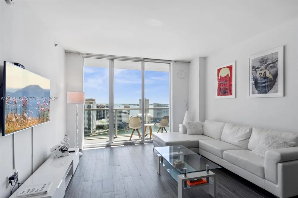 500 Brickell Ave #3000 Miami, FL 33131