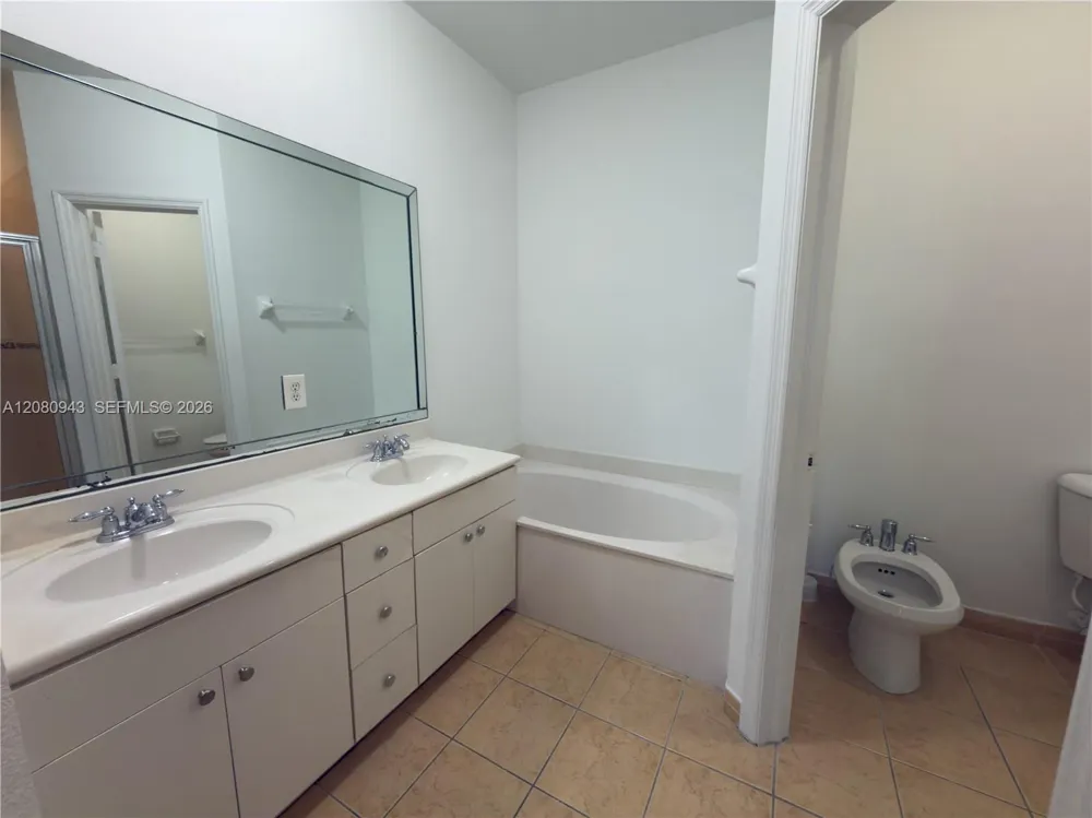 7978 SW 166th Pl Miami, FL 33193