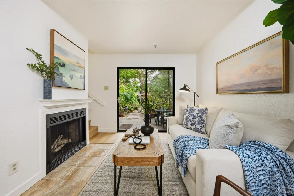 125 Golden Gate Circle Napa, CA 94558