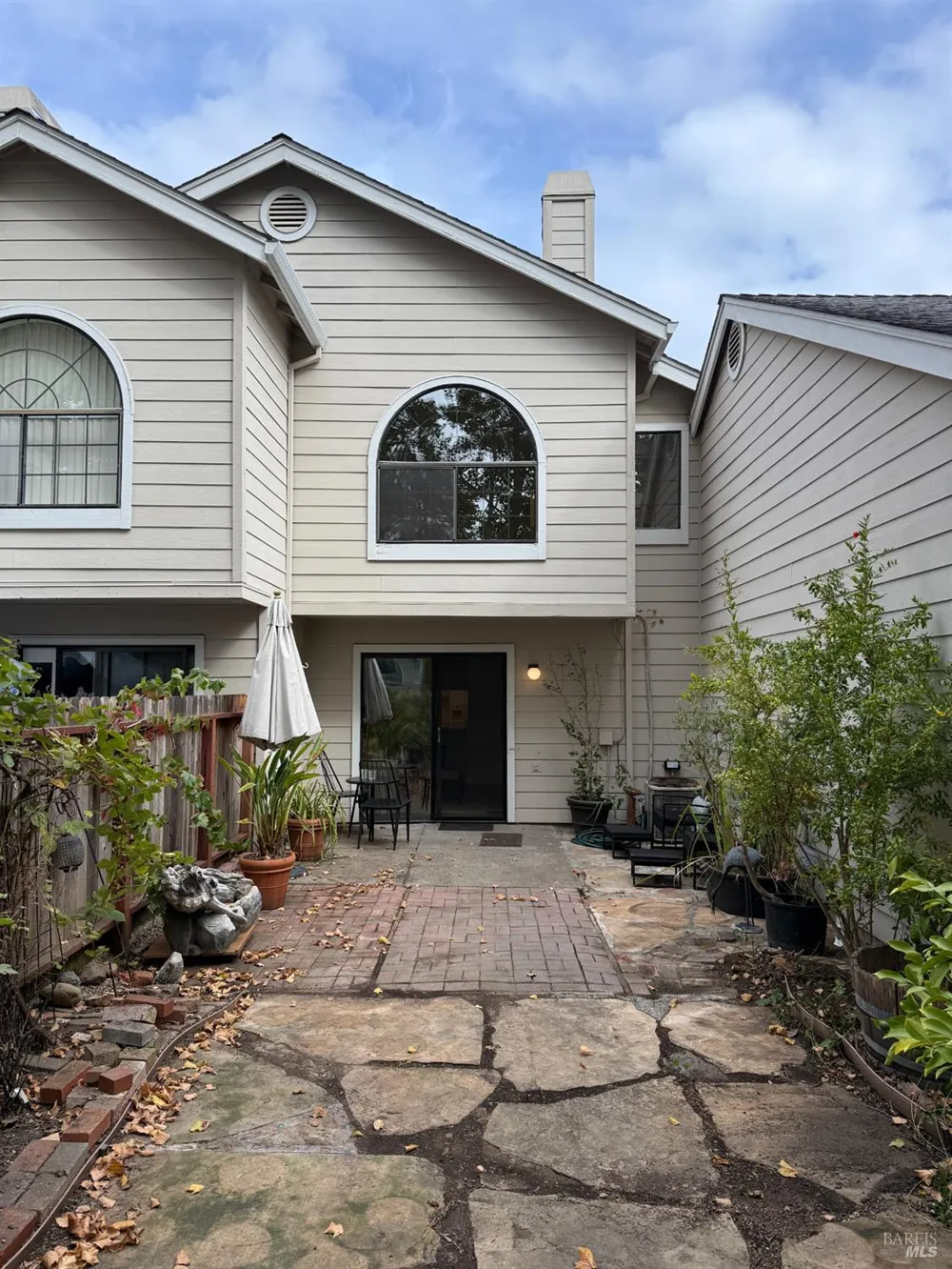 125 Golden Gate Circle Napa, CA 94558