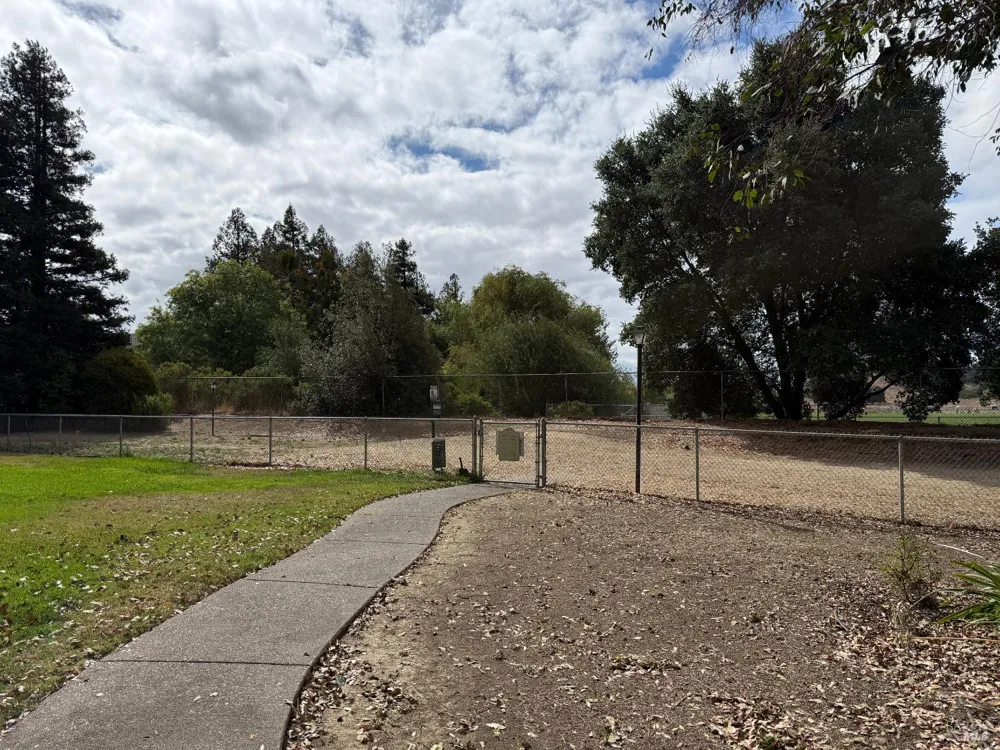 125 Golden Gate Circle Napa, CA 94558