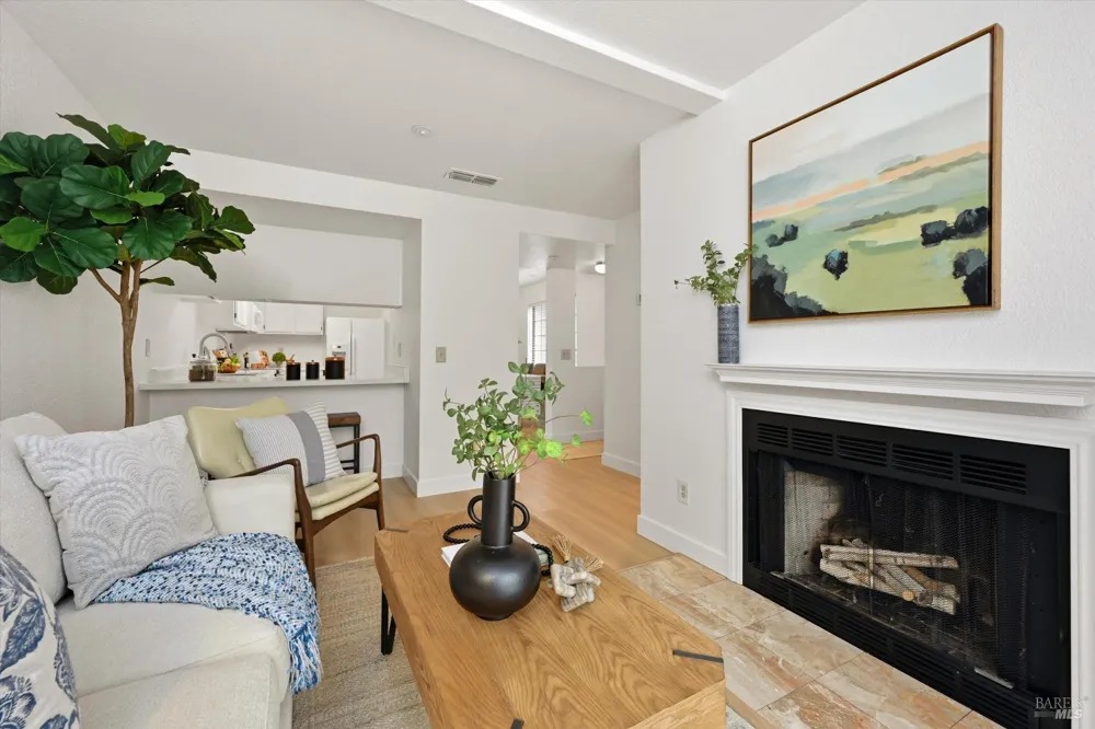 125 Golden Gate Circle Napa, CA 94558