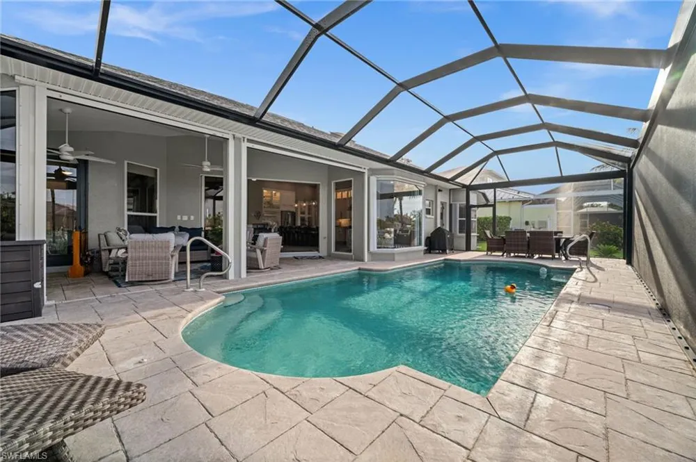 2212 SW 44th Terrace Cape Coral, FL 33914