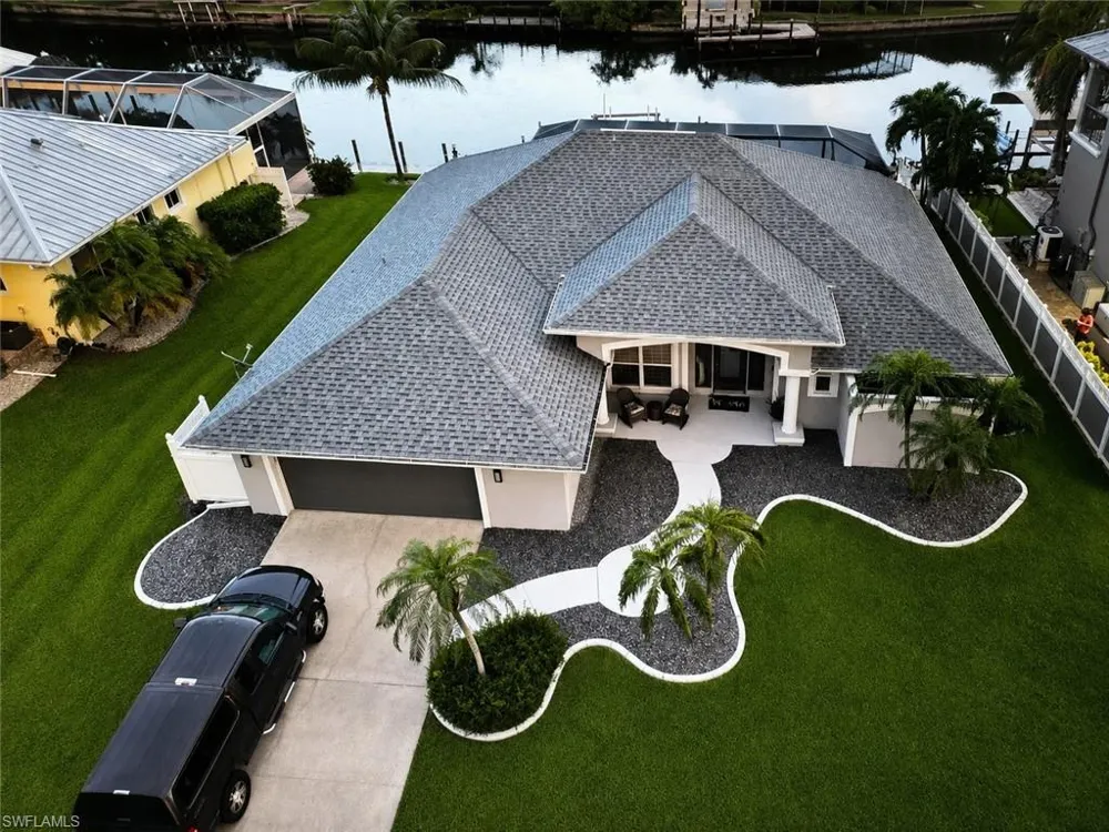 2212 SW 44th Terrace Cape Coral, FL 33914